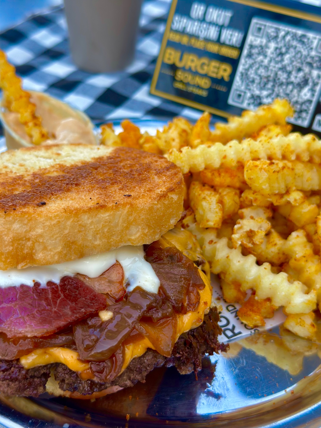 Crustless Butter Burger