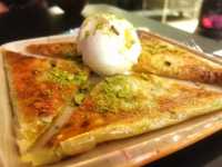 Antep Fıstıklı Dondurmalı Katmer