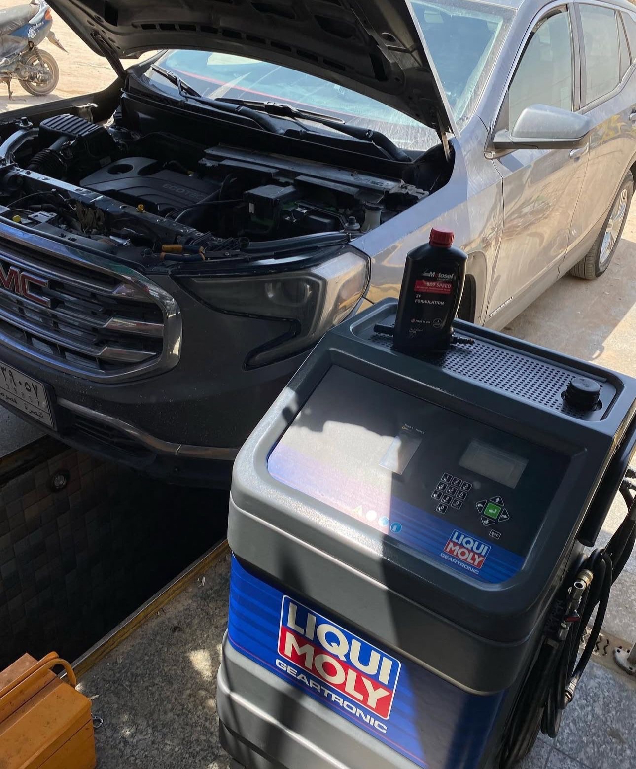 استبدال زيت ناقل الحركة (9 سرعات)