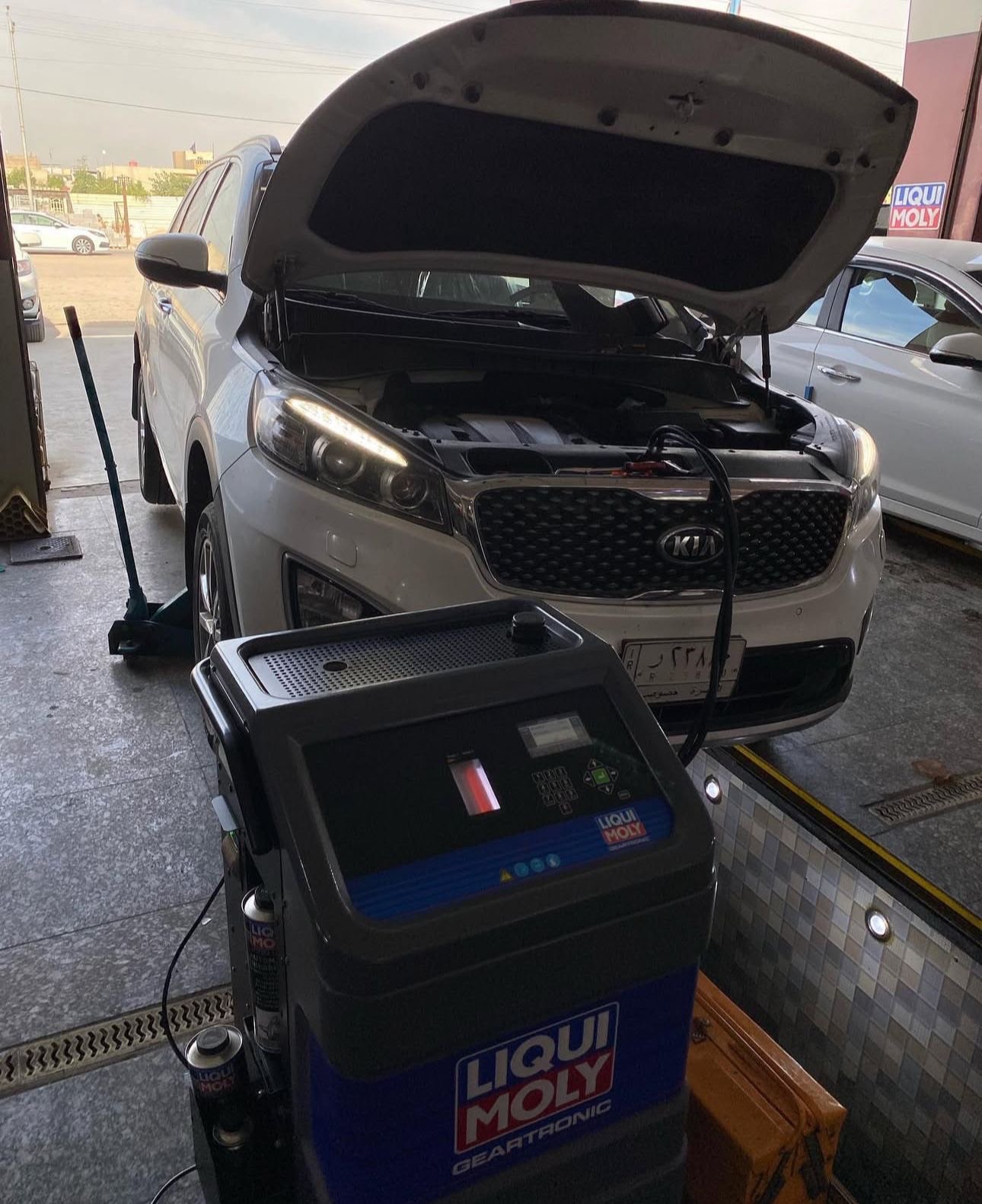 استبدال زيت ناقل الحركة (MOTUL فرنسي)