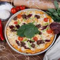 Leina Special Pizza