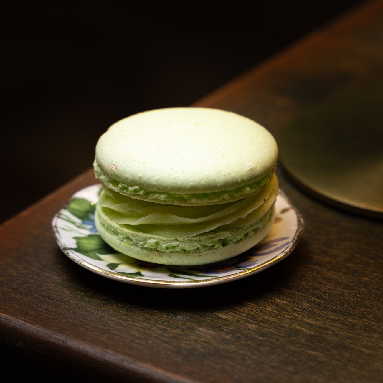GREEN APPLE MACARON - 