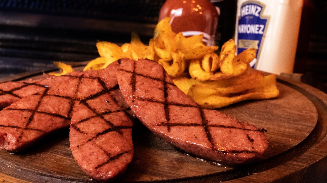 Grilled Gourmet Sausage Platter - 