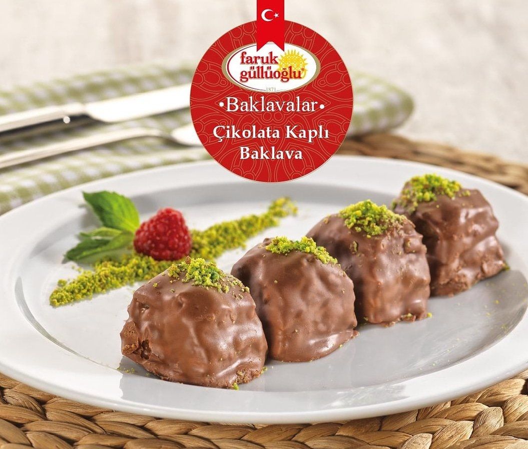 ÇİKOLATA KAPLI KURU BAKLAVA