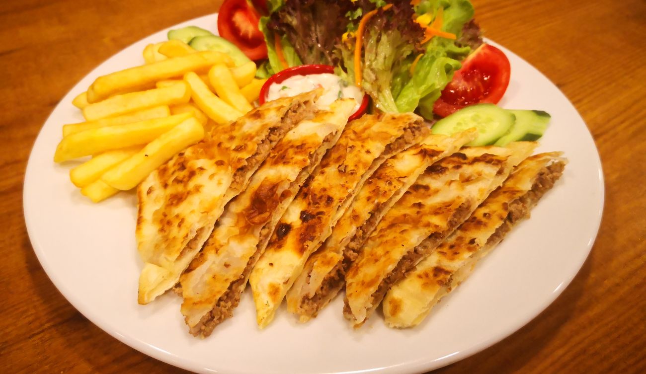 Kıymalı Kaşarlı Gözlme