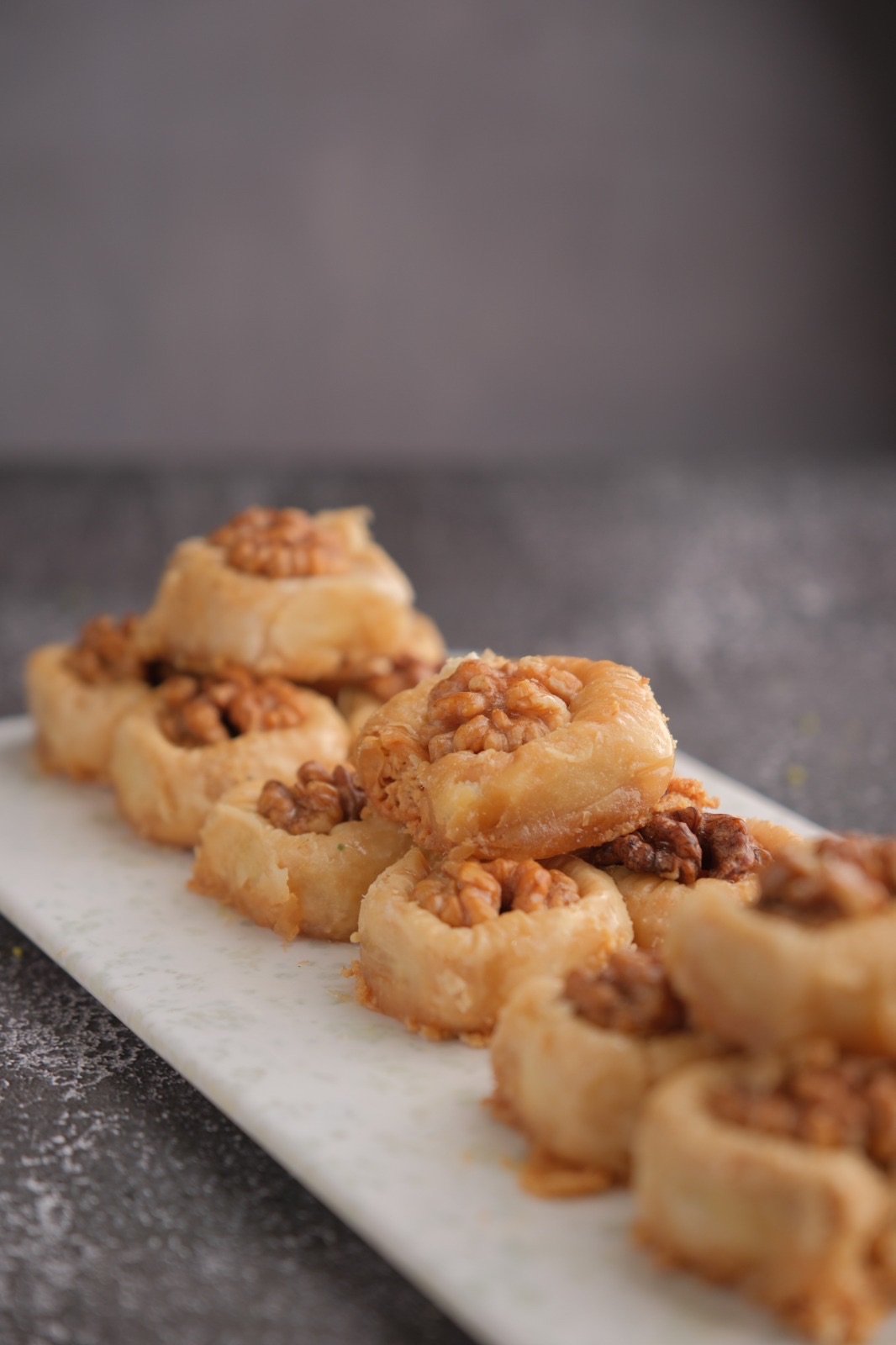 بقلاوة أساور جوز