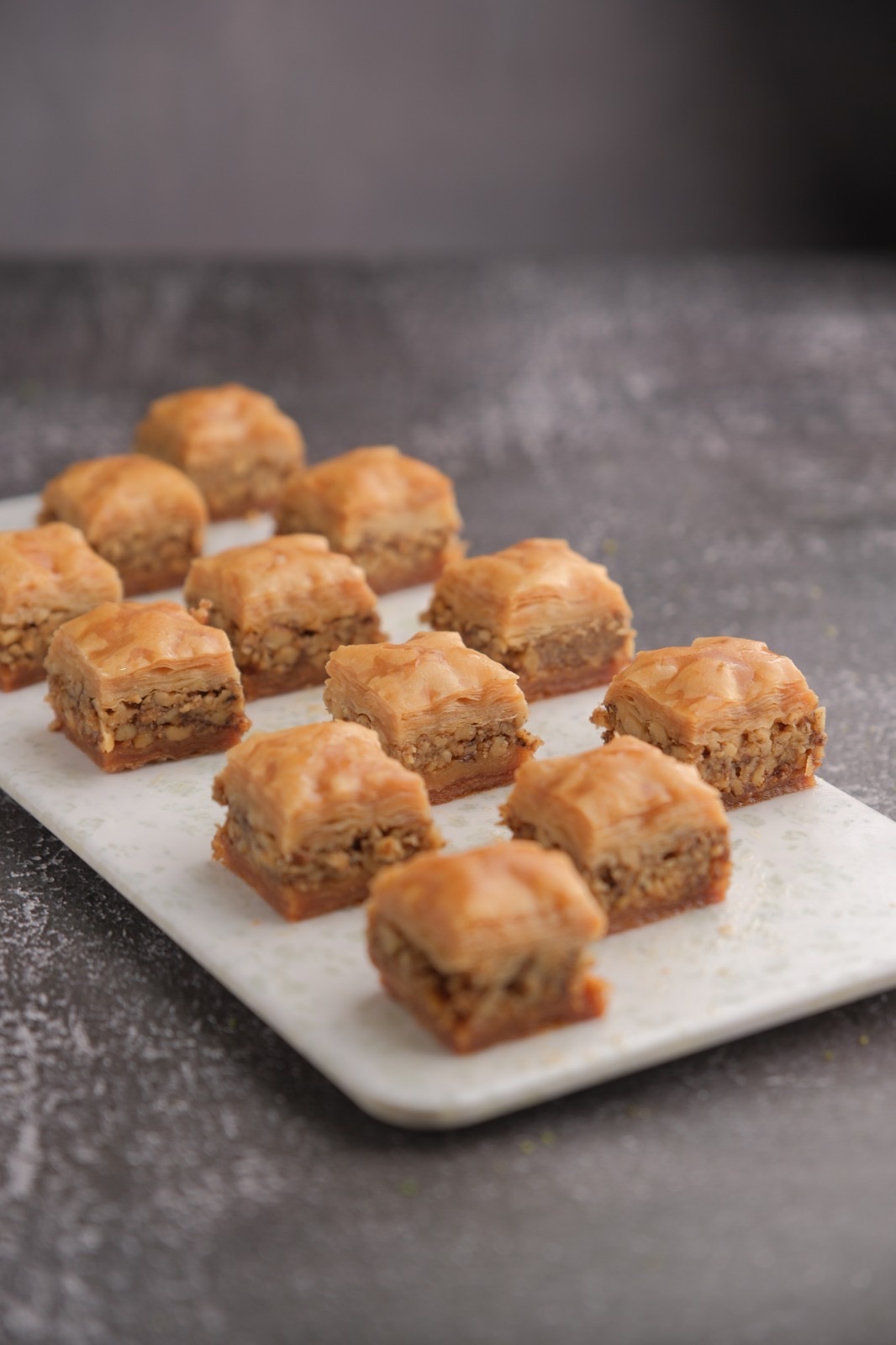 بقلاوة عراقي مكسرات