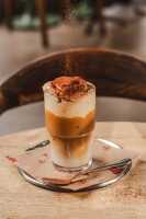 Iced Tiramisu Latte
