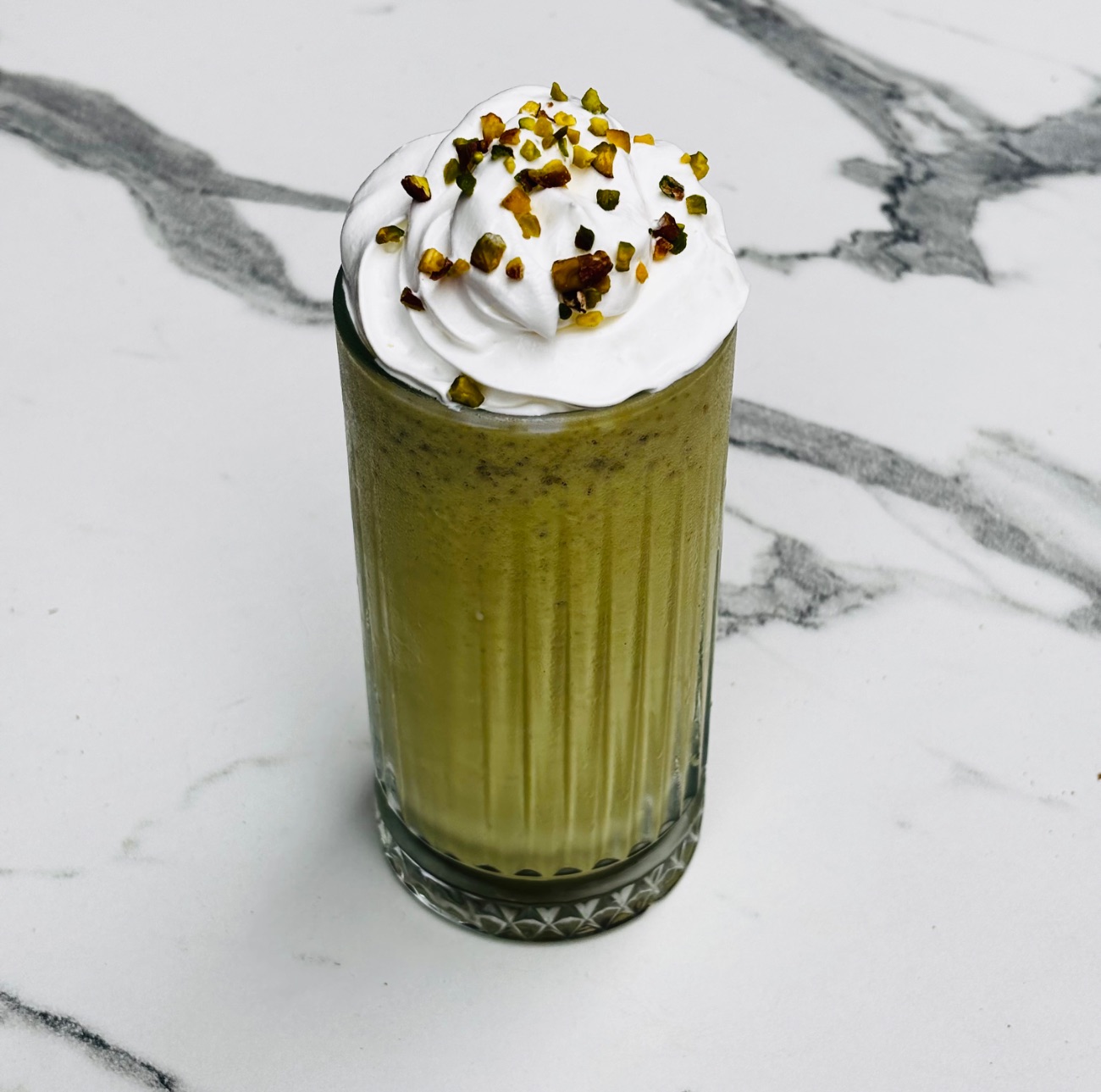 Fıstıklı Frappe - Fıstıklı dondurma, fıstık kreması, espresso, süt