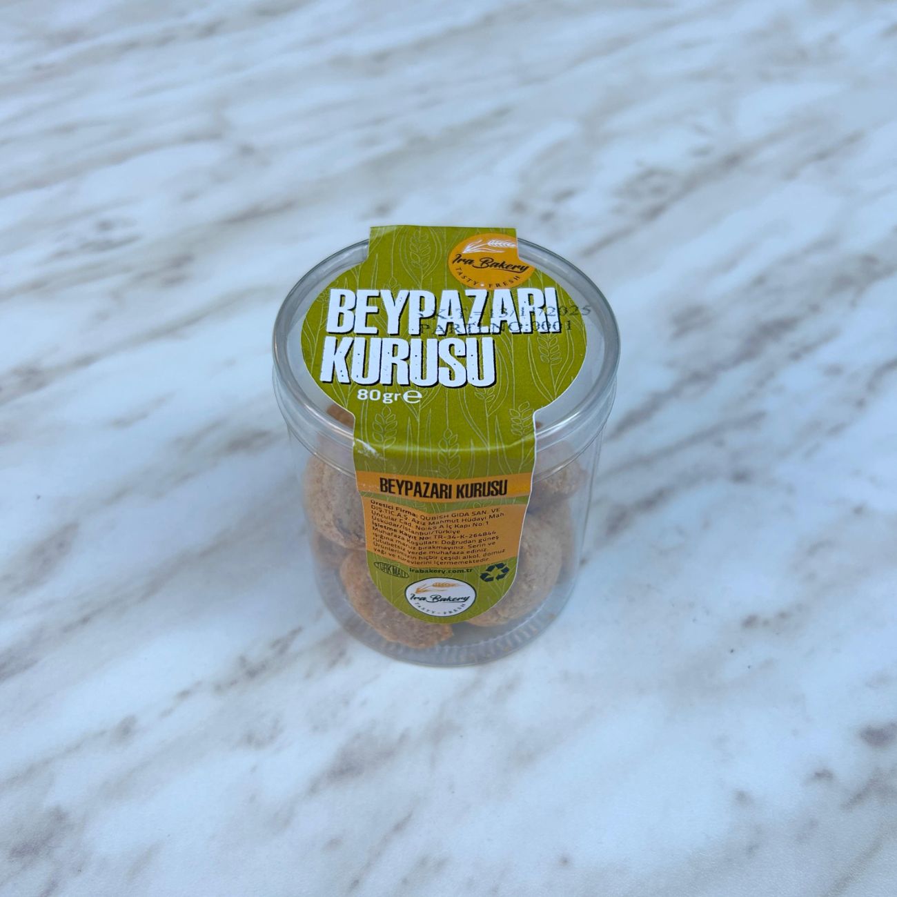 Beypazarı Kurusu - Glutensiz Un, Karabuğday Unu, Tereyağı, Zeytinyağı, Süt, Sirke, Tuz, Tarçın, Mahlep Maya.