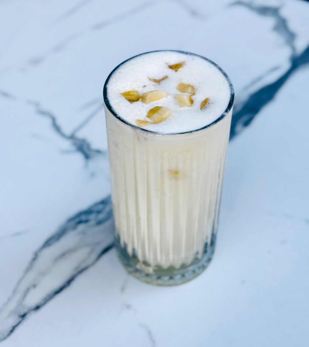 Muzlu Smoothie - Muz, süzme yoğurt, süt