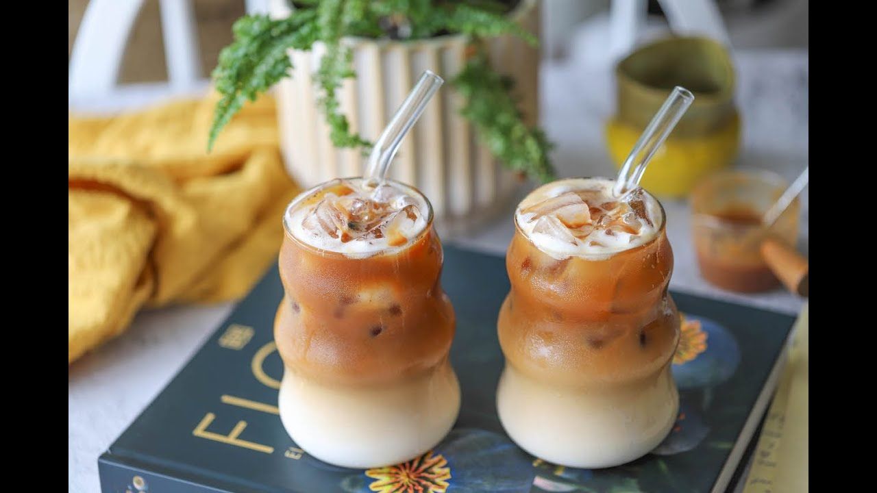 Babycino Karamel - Karamelli dondurma, espresso, süt