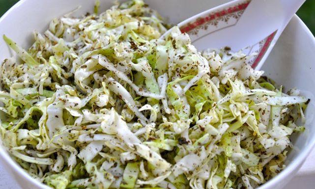 سلطة السمسم بالدجاج