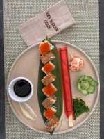 YENGEÇ KARİDES ROLL SUSHI