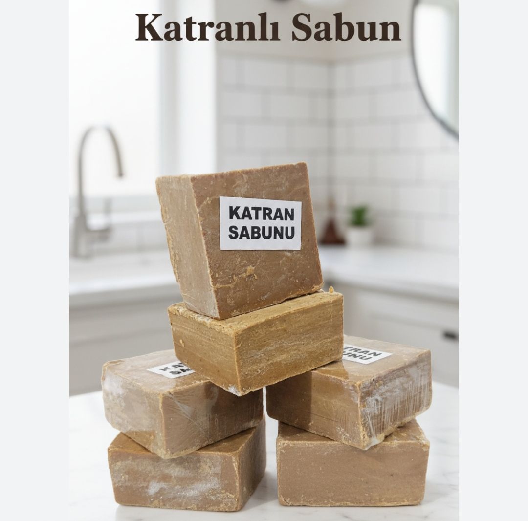 Ardıç katranı sabunu 1 adet - cilt lekelerini gidermektedir. Sivilce, akne ve siyah noktadan kurtulmaya destek olur. Mantar tedavisi için birebirdir. Doğal antiseptik özelliğiyle beraber bakteri ve mikrop oluşumunu giderip, ayak kokusunun önüne geçer.