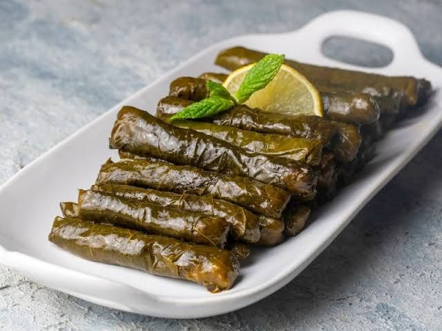 Zeytinyağlı Yaprak Sarması - Porsiyonu 12 adettir
