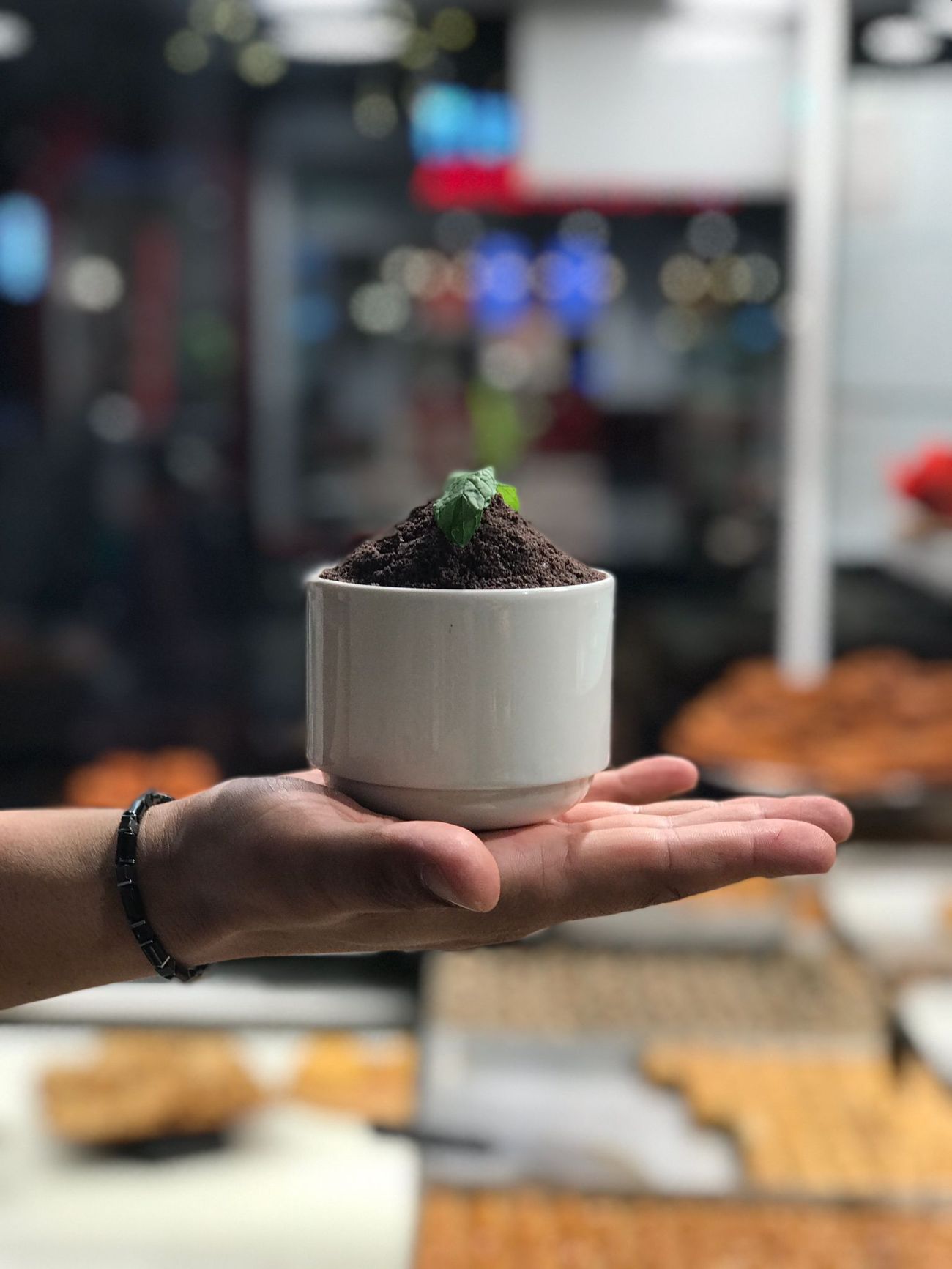 Çilekli Oreo Cup - Pastacı kremasının çilek ve oreo Parçalarıyla lezzetli uyumu