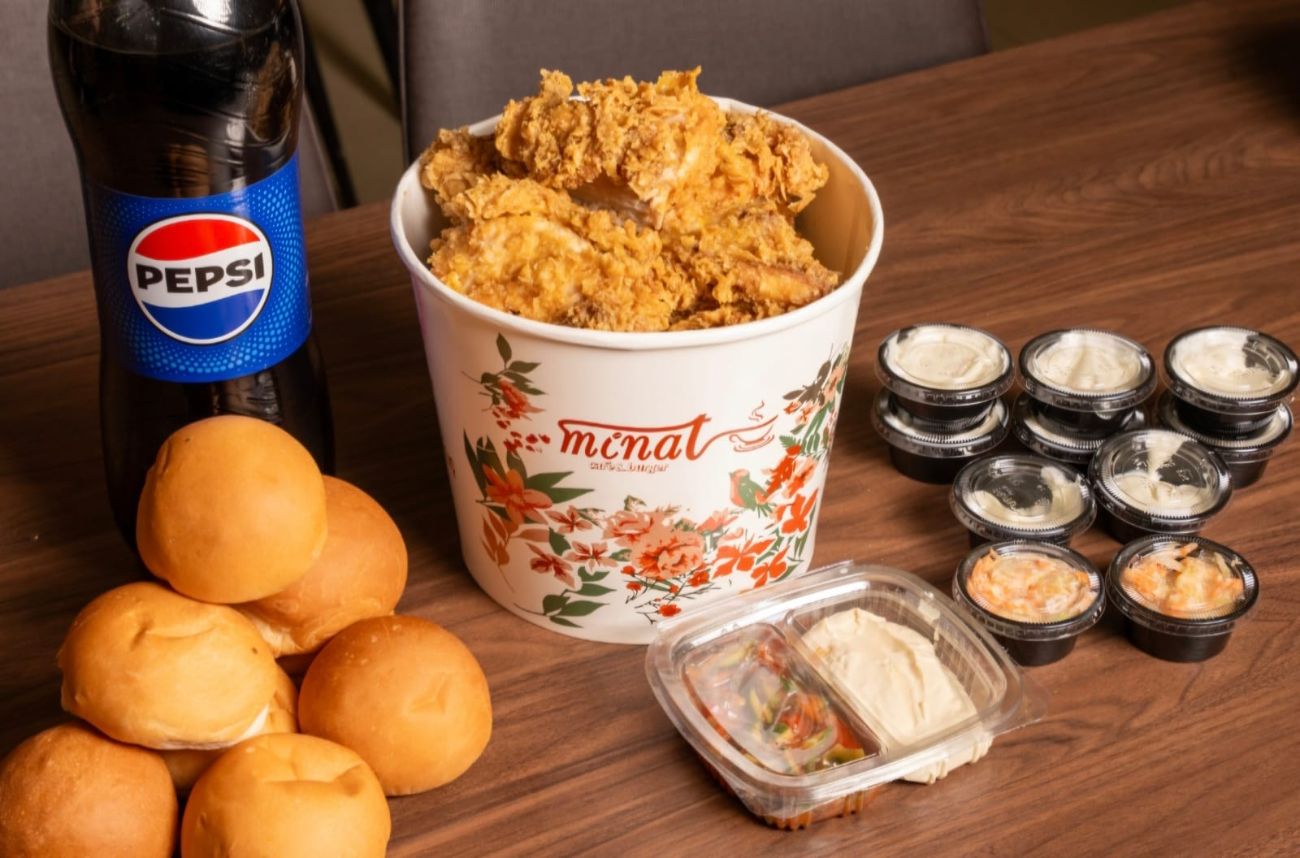 وجبة كنتاكي جامبو 14 قطع