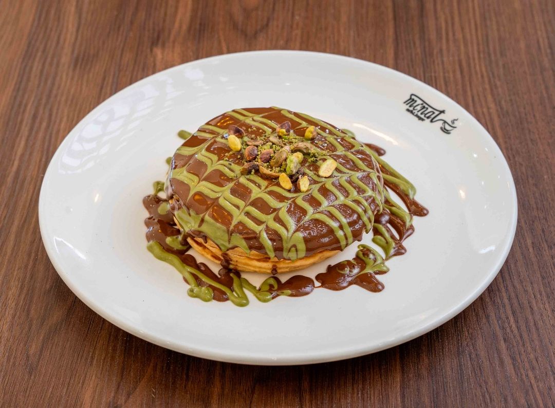 بان كيك بستاشيو