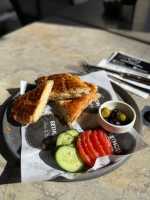 Çift Kaşarlı Tost