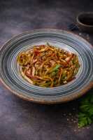 Sebzeli udon erişte