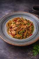 Tavuklu udon erişte