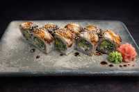 Dragon roll (8 parça)