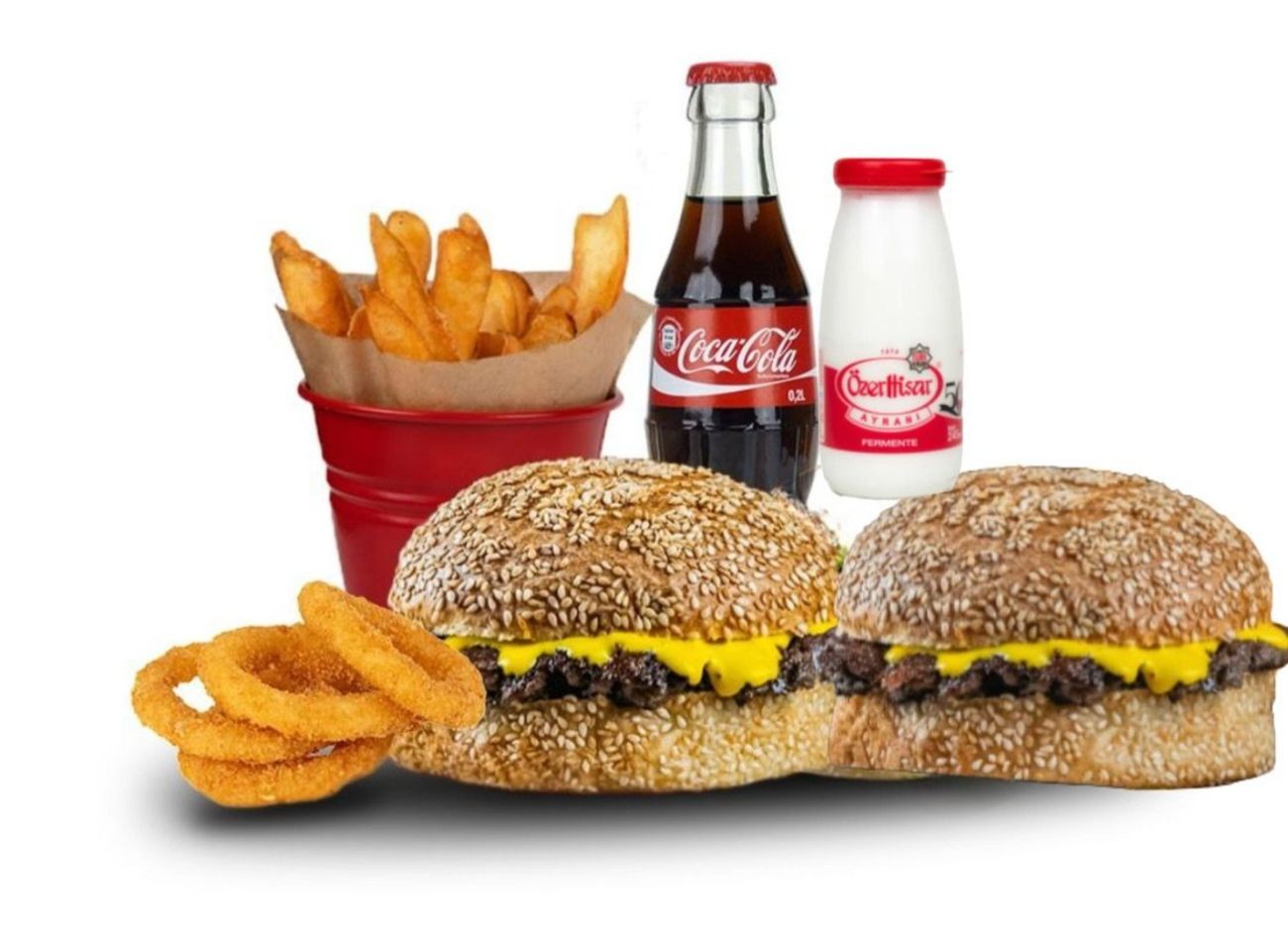 Friends Menü 3 🍔 🍔 - 2 Adet Jr. Cheeseburger, Baharatlı Orta Boy Patates Kızartması, Soğan Halkası (4Adet) ve 200 ml 2 İçecek Ayran yada Cola, (2 Adet).