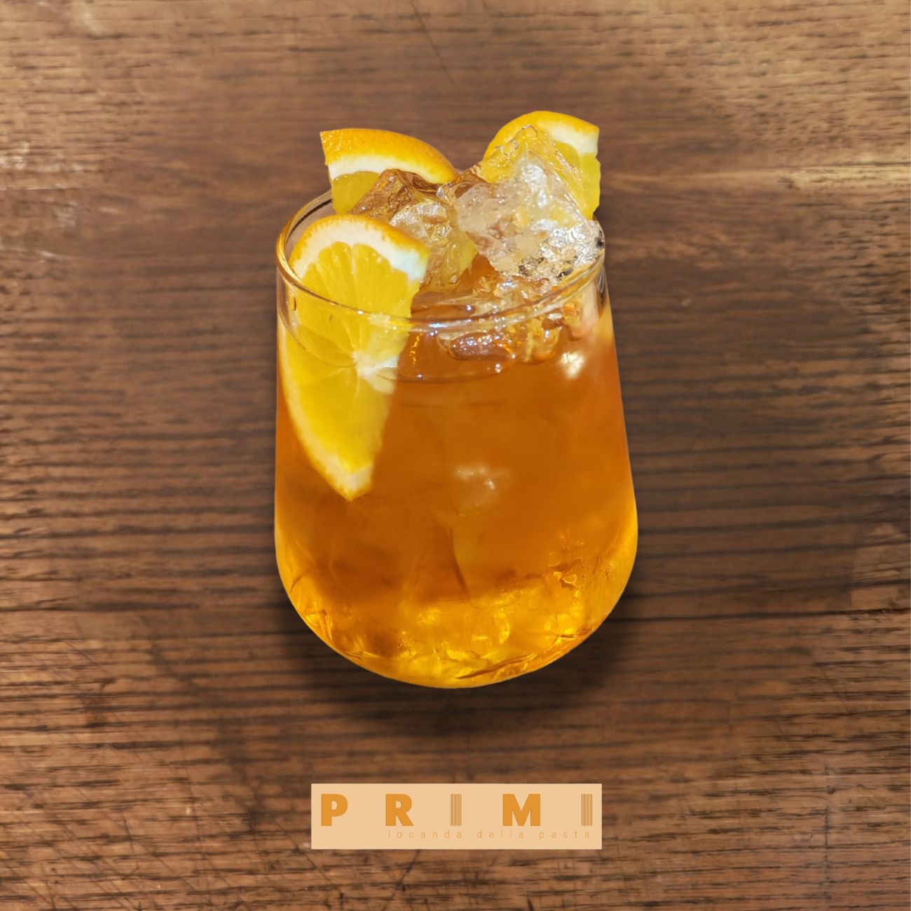 BITTER APERITIVO - Hafif acı notalara sahip, ferahlatıcı aperitif tarzı içecek.