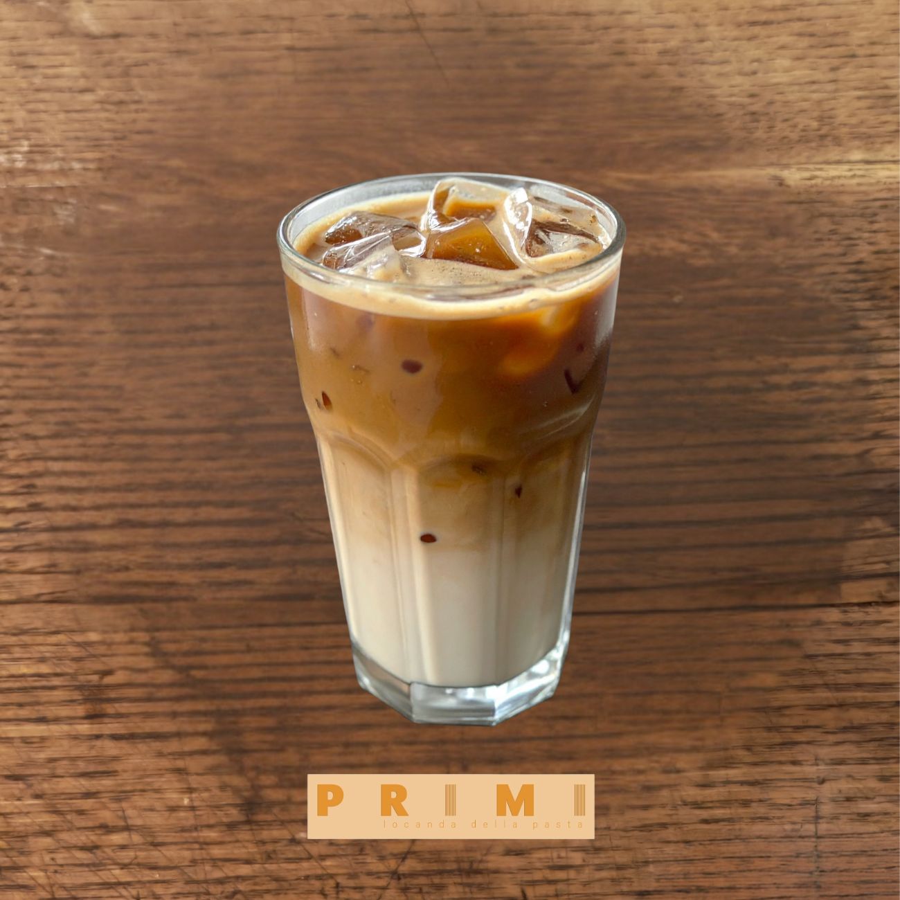 ICED FINDIK LATTE - Espresso, süt ve fındık aromasıyla dengeli ve aromatik tat.