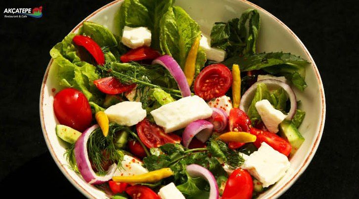 Akdeniz Salata - 