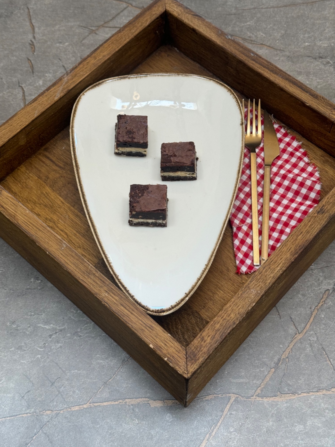 Brownie Kurabiye (Adet) - Üç çeşit çikolata içerir