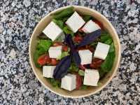 Tofulu Salata