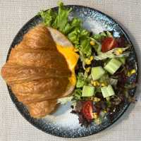 Smoked Turkey Sandwich Croissant