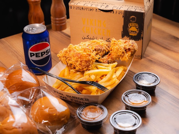 كنتاكي 3 قطع