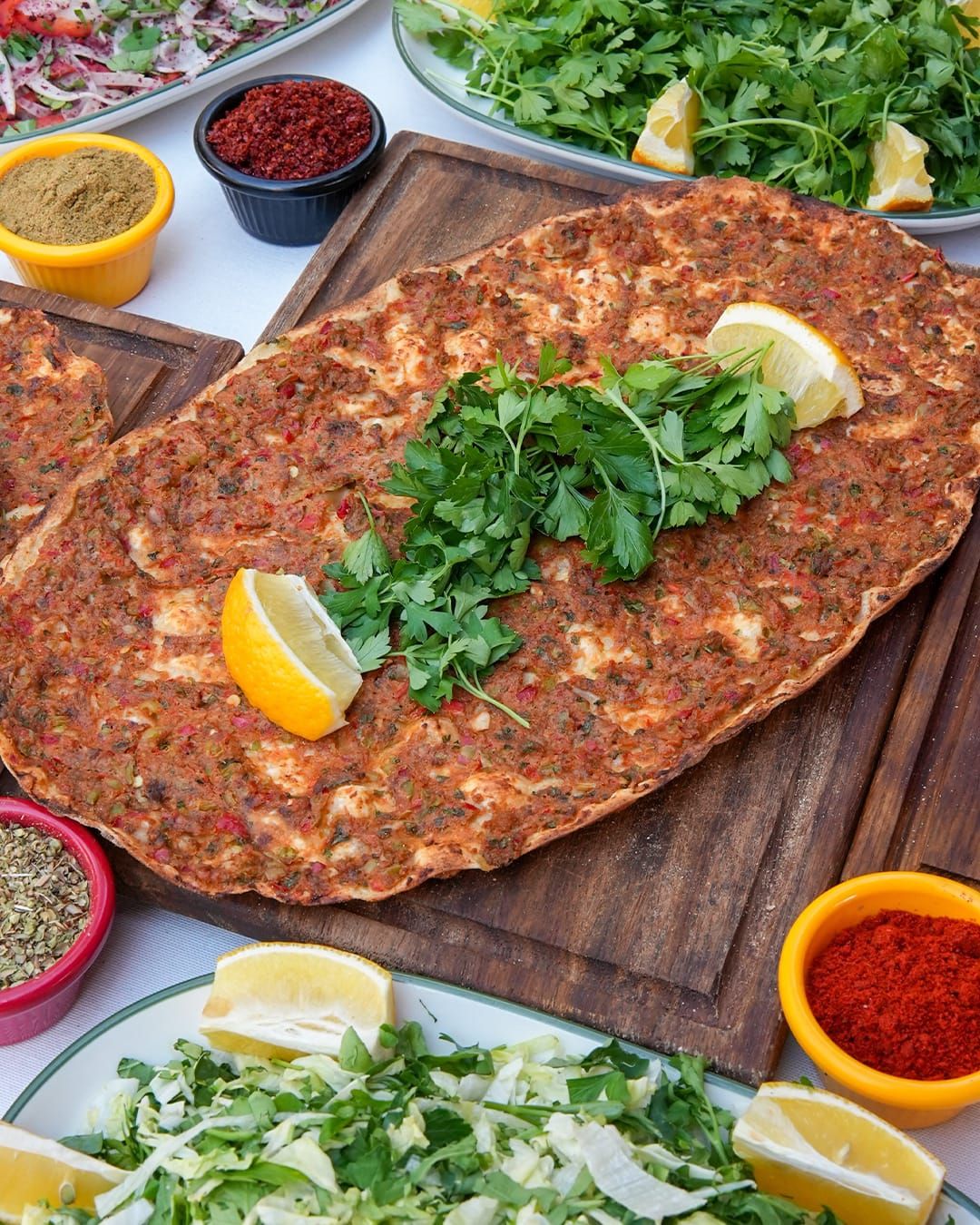 Özel Antep Lahmacun - 