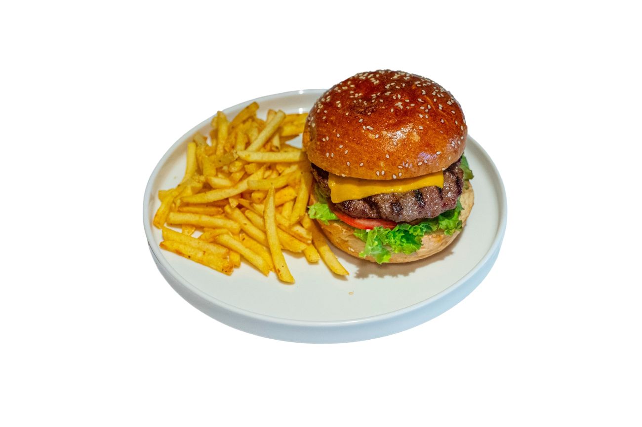 Mexican Burger 160gr - Cheddar peynir, jalapeno biber, acı sos, marul, domates, baharatlı patates