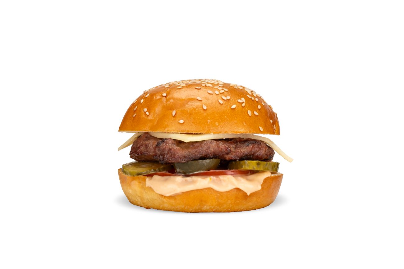 Çocuk Menüsü Meat - 65 Gr. Izgara Burger Köfte, Kaşar Peyniri, Domates, Turşu, Meat Sos, Patates Kızartması + Ayran