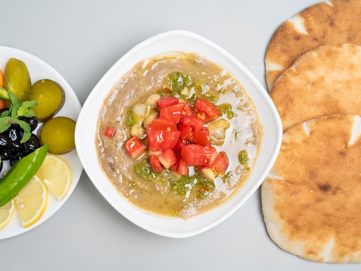 فول بالبندورة