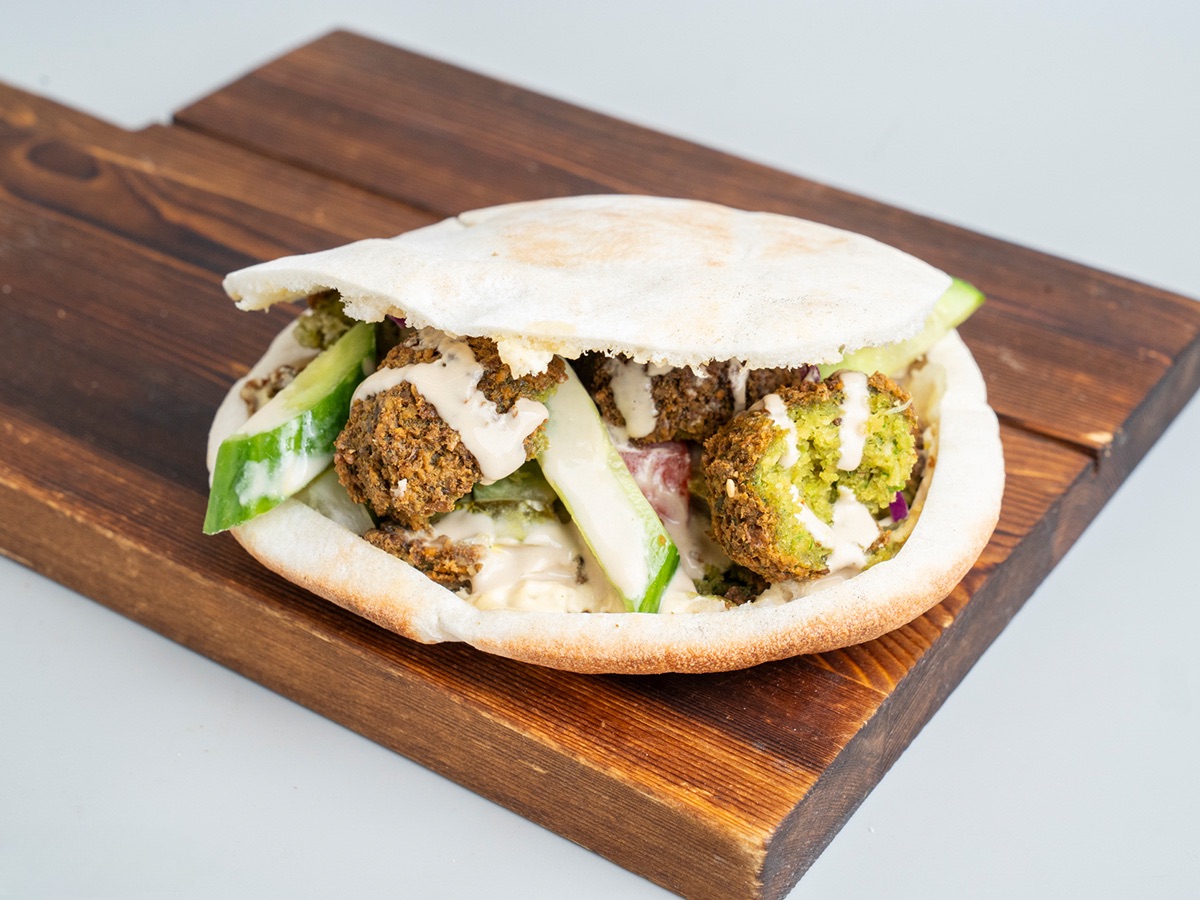 سنادويش فلافل سوبر