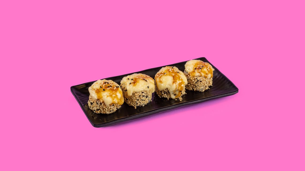 Chicken Baked Roll - 