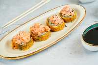 Fried Spicy Salmon Roll