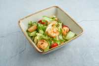 Fresh Salad with Shrimp and Couscous