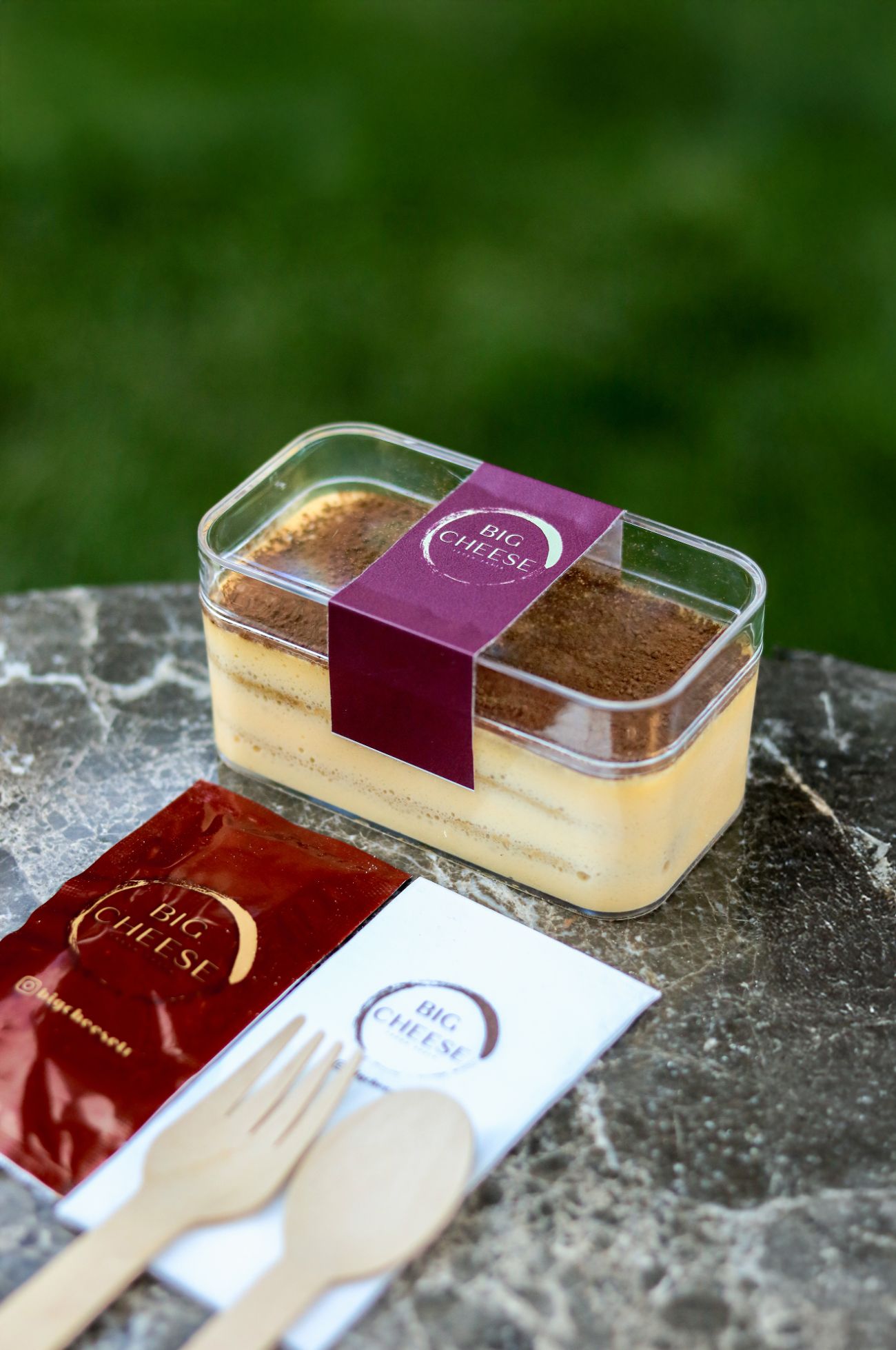 TIRAMISU ITALIANO - Mascarpone peyniri ile hazırlanmış krema, kedi dili, espresso ve kakaonun mükemmel uyumu