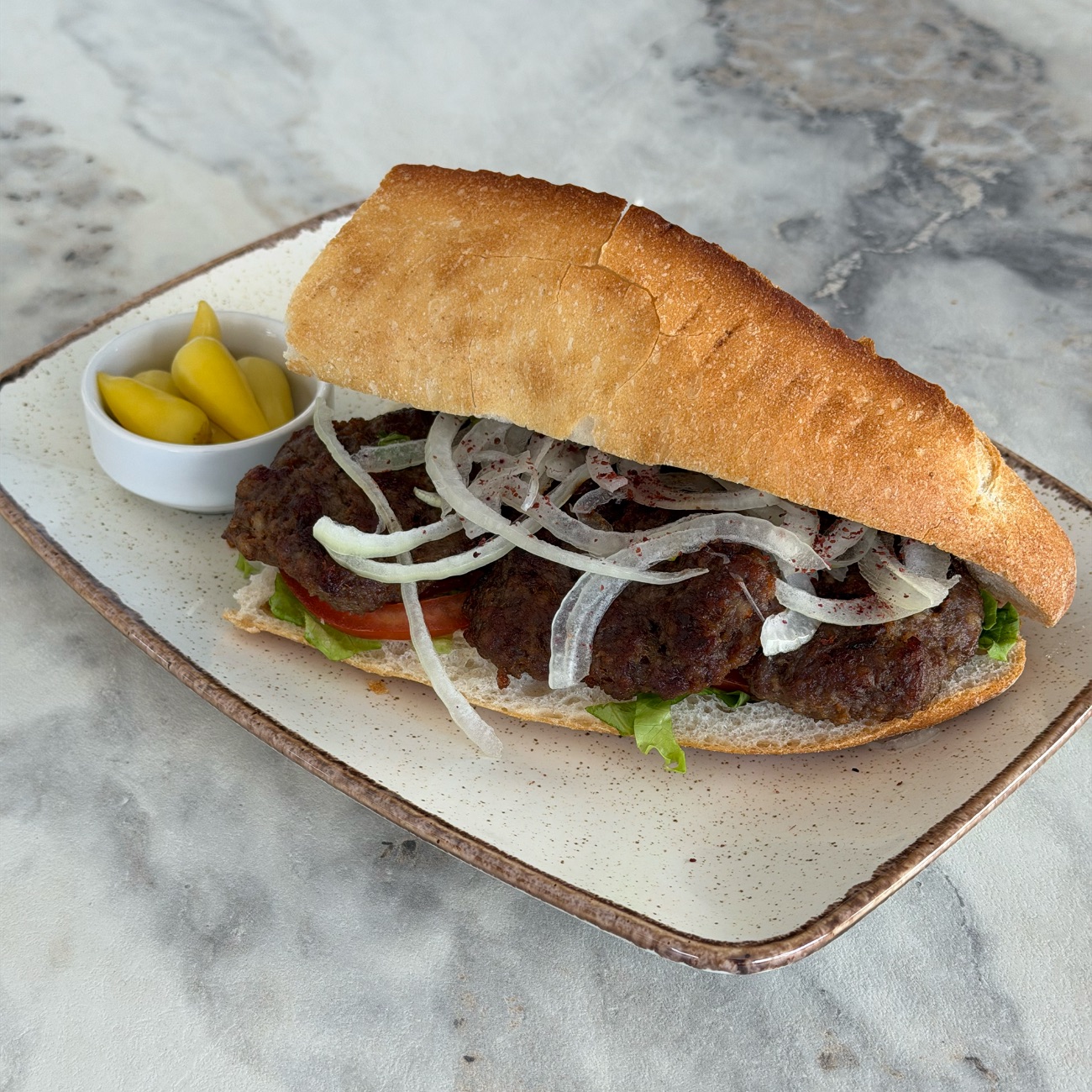 Köfte - Yarım Ekmek - 