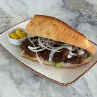 Köfte - Yarım Ekmek