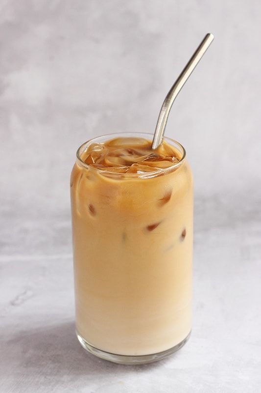 Iced Vanilla Latte - 