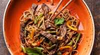 ET BİFTEKLİ NOODLE