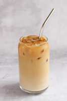Iced Vanilla Latte