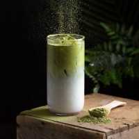 Organic Iced Matcha Latte